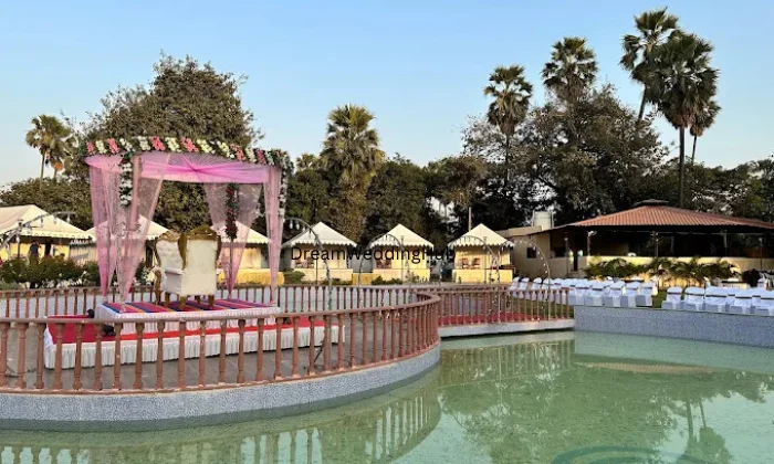 The Dreamland Resort